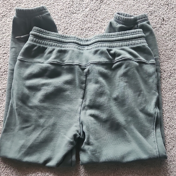 Aerie Sage Green Jogger Pants - Picture 4 of 4